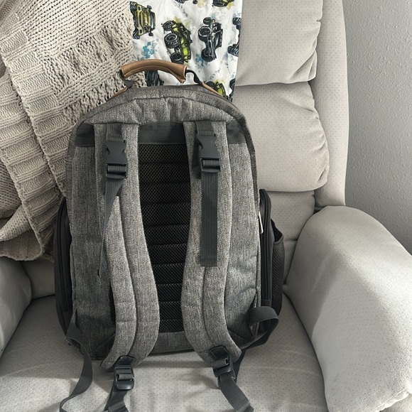Eddie Bauer First Adventures Diaper Bag - Picture 2 of 6